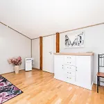 Rueuetli Residents 아파트 페르누