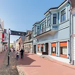 Rueuetli Residents * 페르누